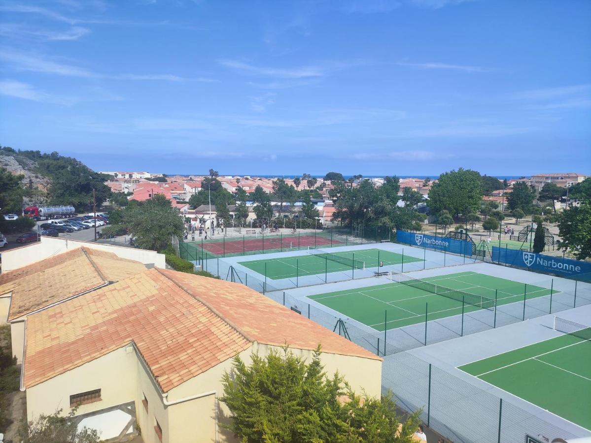 Camping La De La Falaise